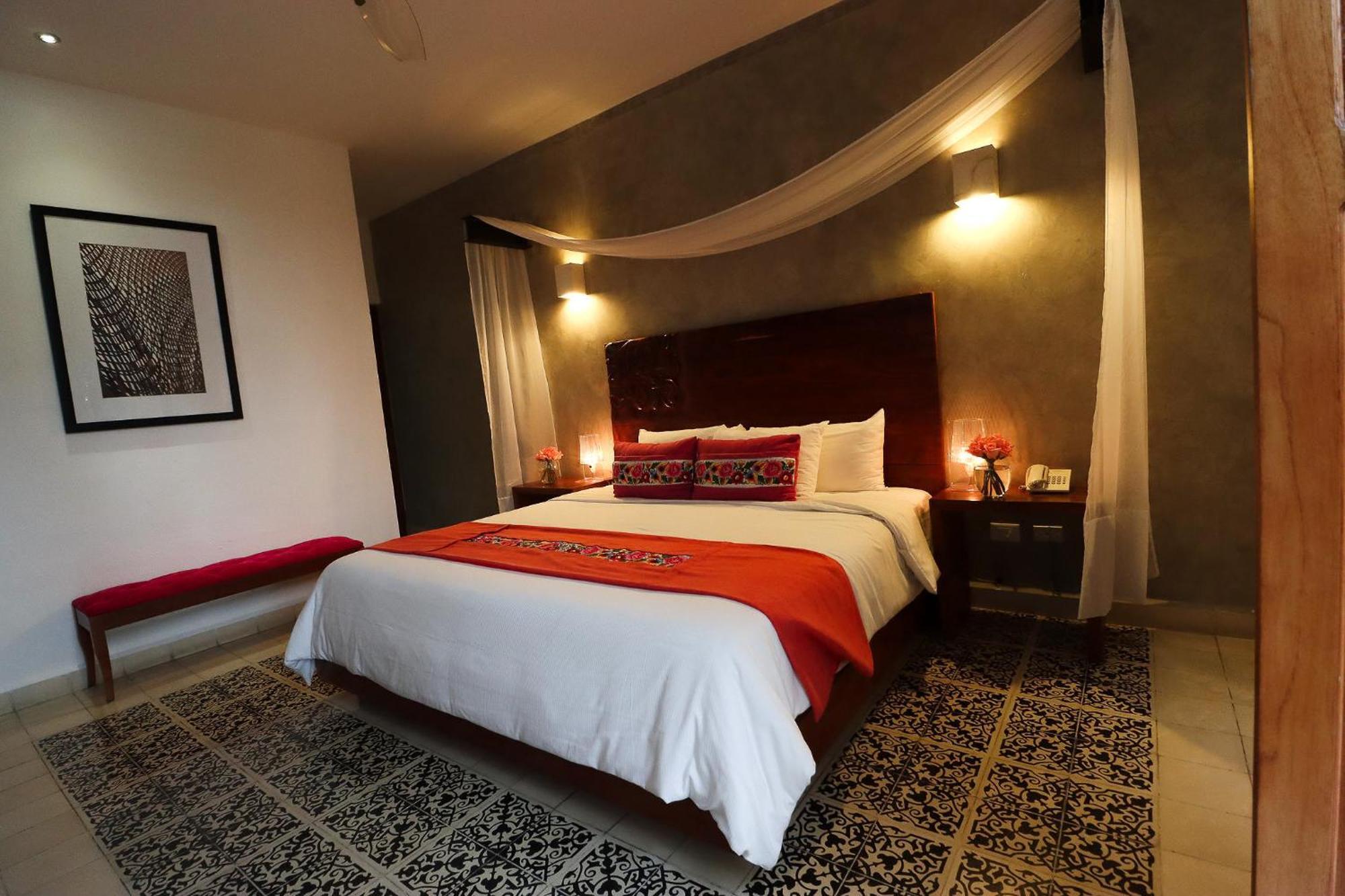 Casa De Las Palomas Boutique Hotel By Paloma'S Hotels - Adults Only Мерида Экстерьер фото